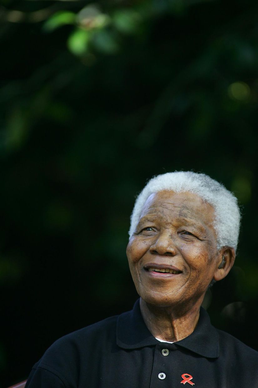 525979-nelson-mandela-en-2005